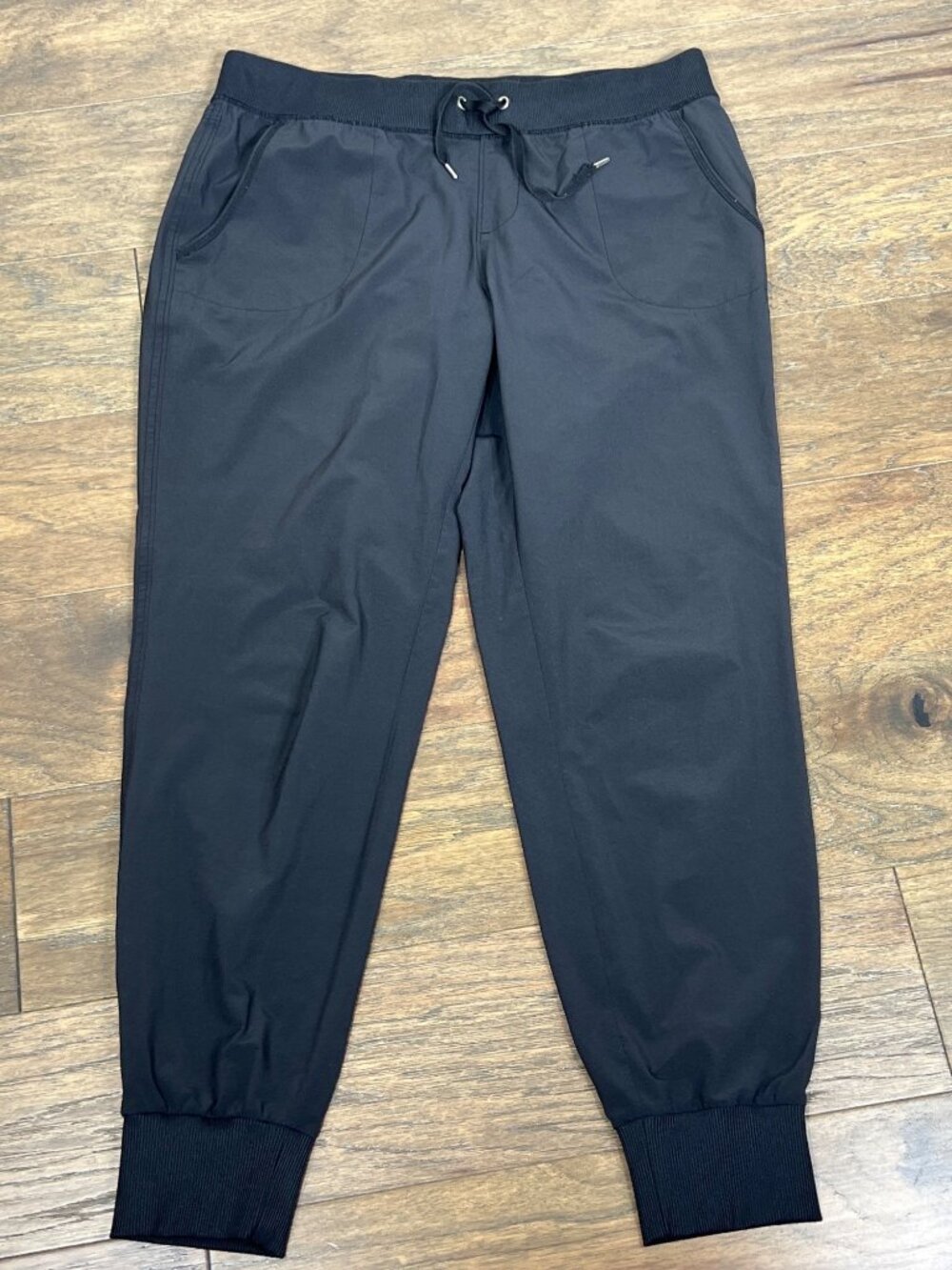 ATHLETA City Jogger Pants Black Sz 10 #138467 EUC